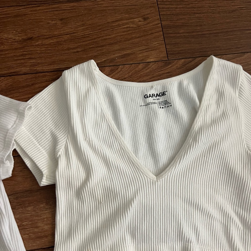 Cropped T-Shirts - Picture 3 of 4